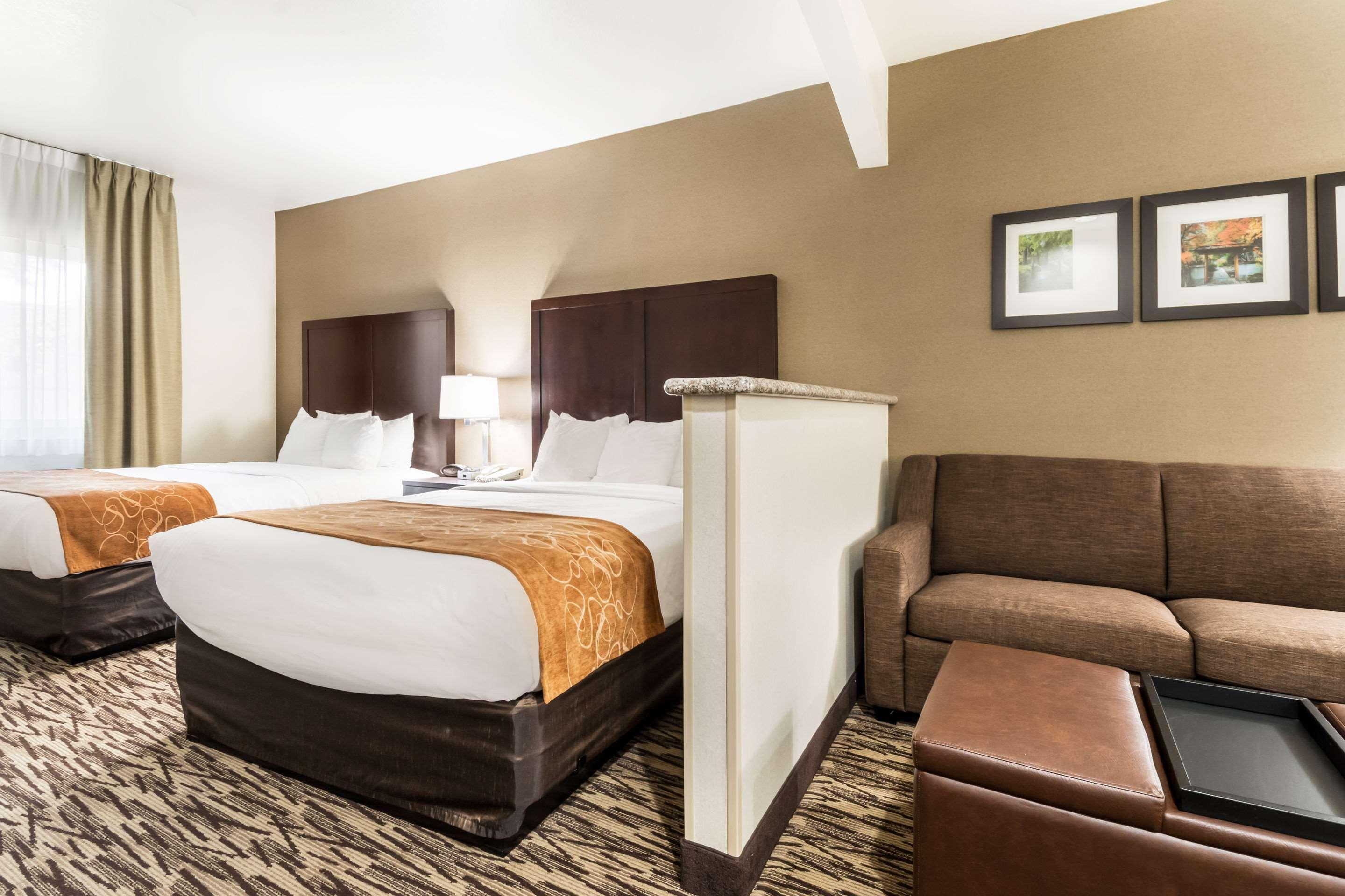 Comfort Suites Portland Airport Exterior foto