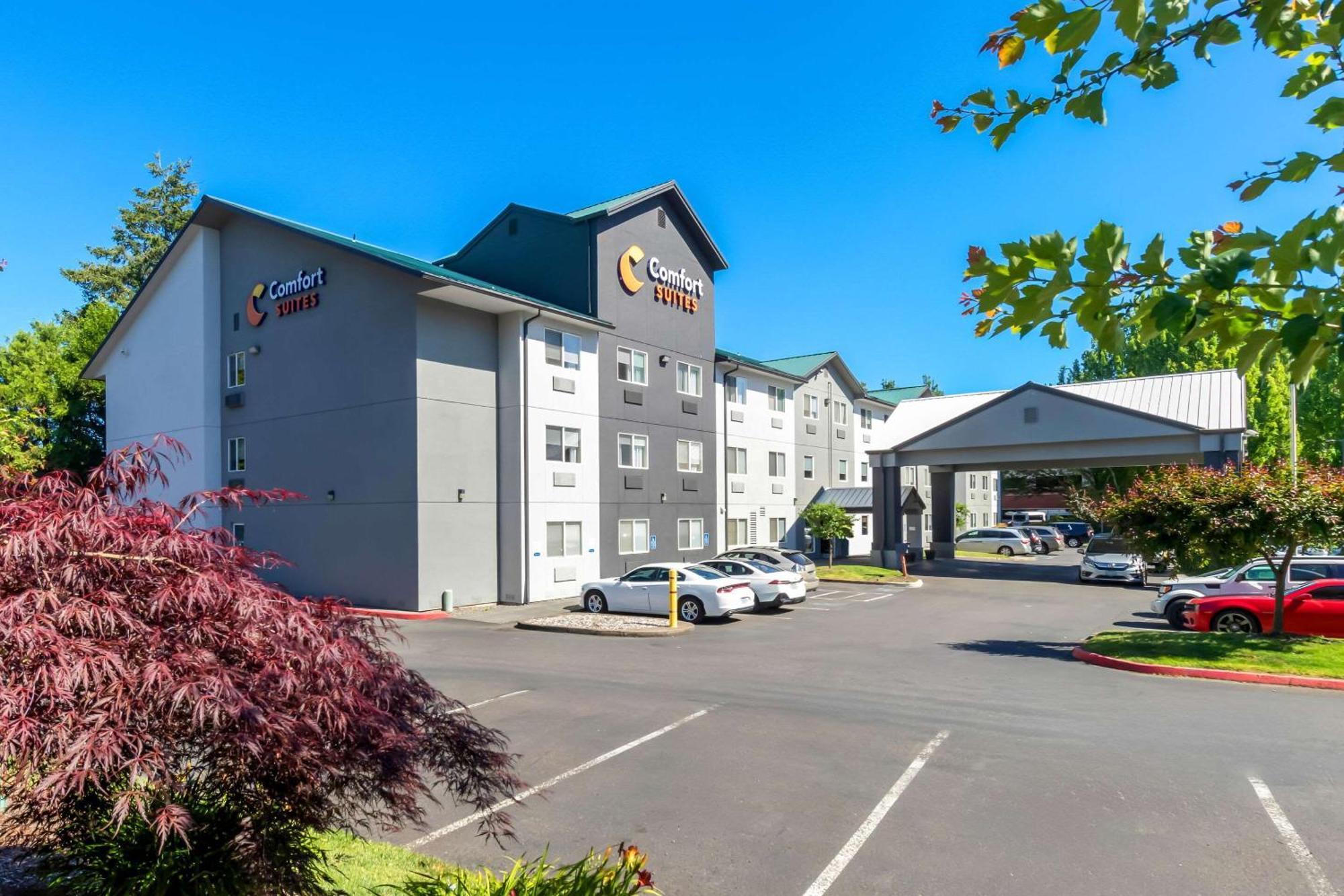 Comfort Suites Portland Airport Exterior foto